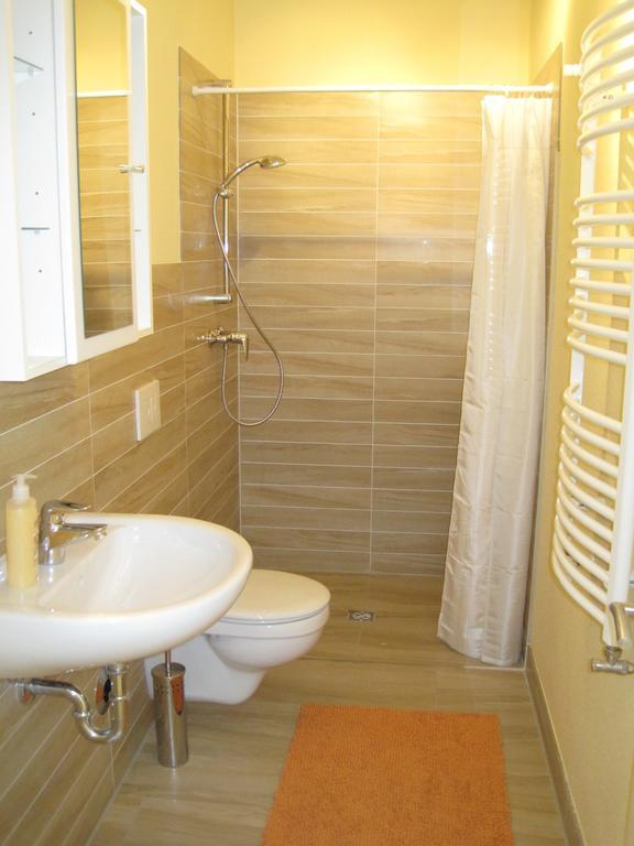 Haus Ostseeatoll Apartman Rostock Szoba fotó